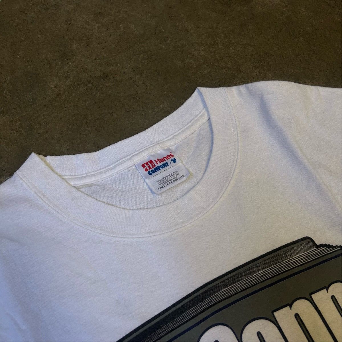 Hanes 2000 Hanes UCONN Championship Vintage Tee Size US XXL / EU 58 / 5 - 5 Thumbnail