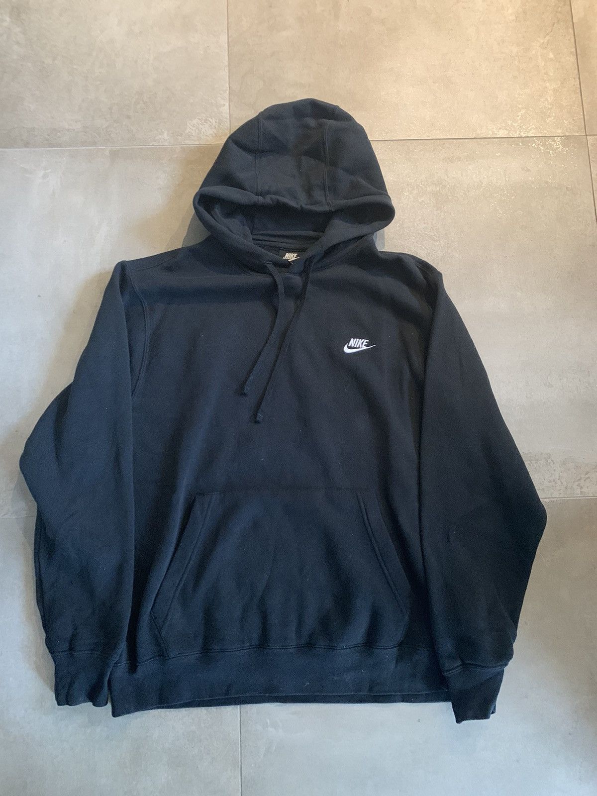 embroidered hoodie nike