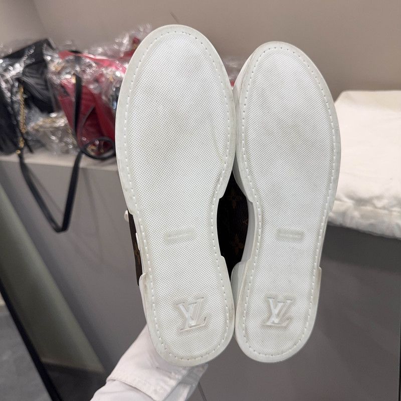 Louis Vuitton Louis Vuitton Casual Fashion Sneakers in Black Brown -2508 Size US 7.5 / EU 40-41 - 4 Thumbnail