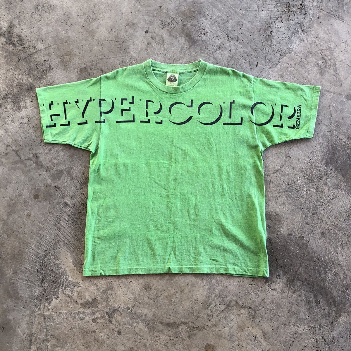 Generra HYPERCOLOUR Big Spellout Printed T-Shirt Size US M / EU 48-50 / 2 - 1 Thumbnail