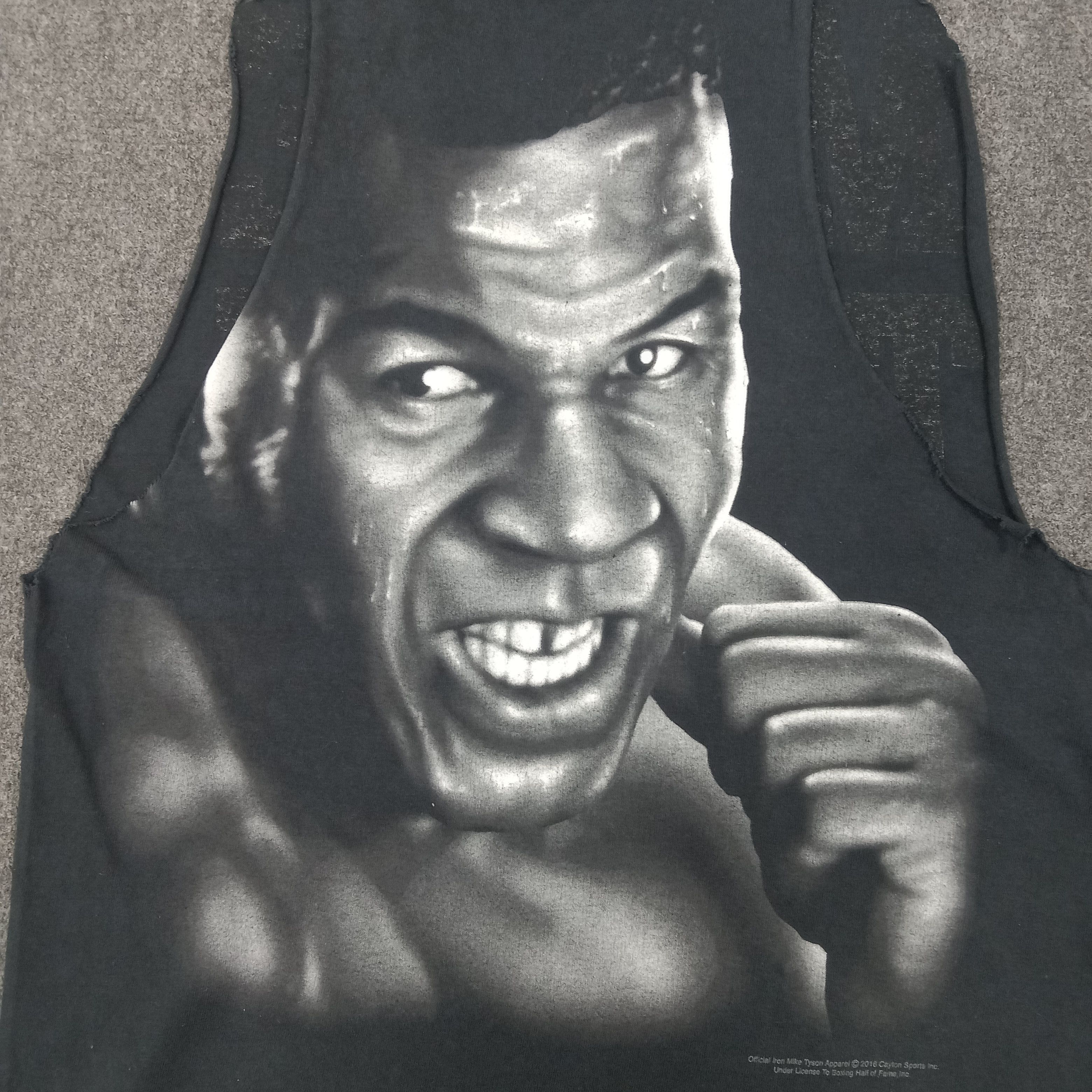 Street Fighter × Vintage Mike Tyson American Boxing Sport Sleeveless Tshirt Size US M / EU 48-50 / 2 - 2 Thumbnail