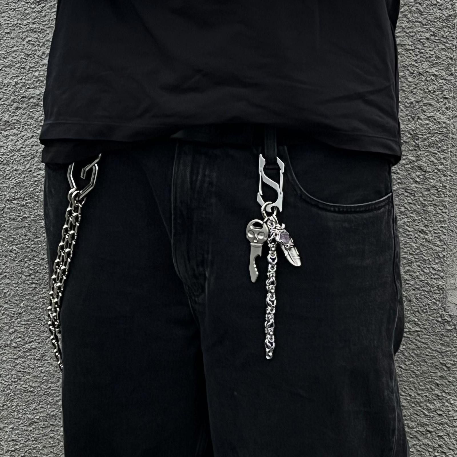 Jewelry Silver Skull Chain Key Holder, Men's Accessory Size ONE SIZE - 1 Thumbnail