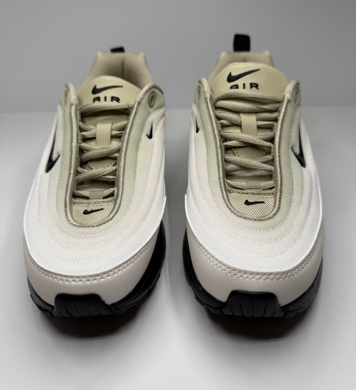 Nike Women's Shoes Nike Air Max Portal Khaki Size US 6 / IT 36 - 1 Thumbnail