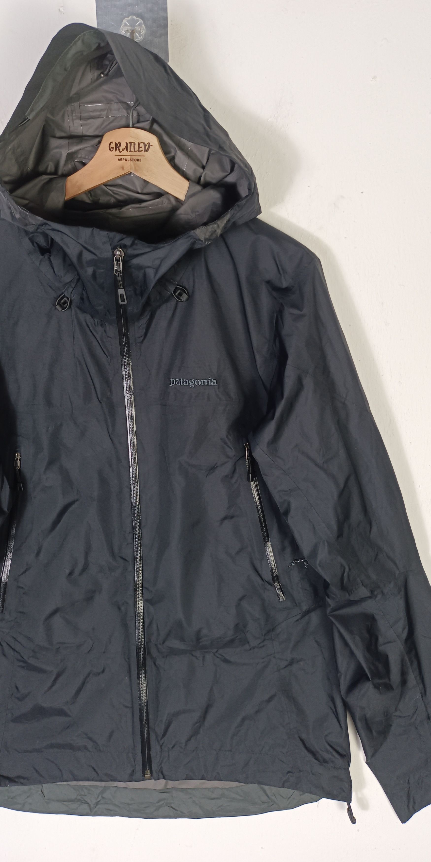 Patagonia Patagonia Goretex Windbraker Full Zipper Size US L / EU 52-54 / 3 - 5 Thumbnail