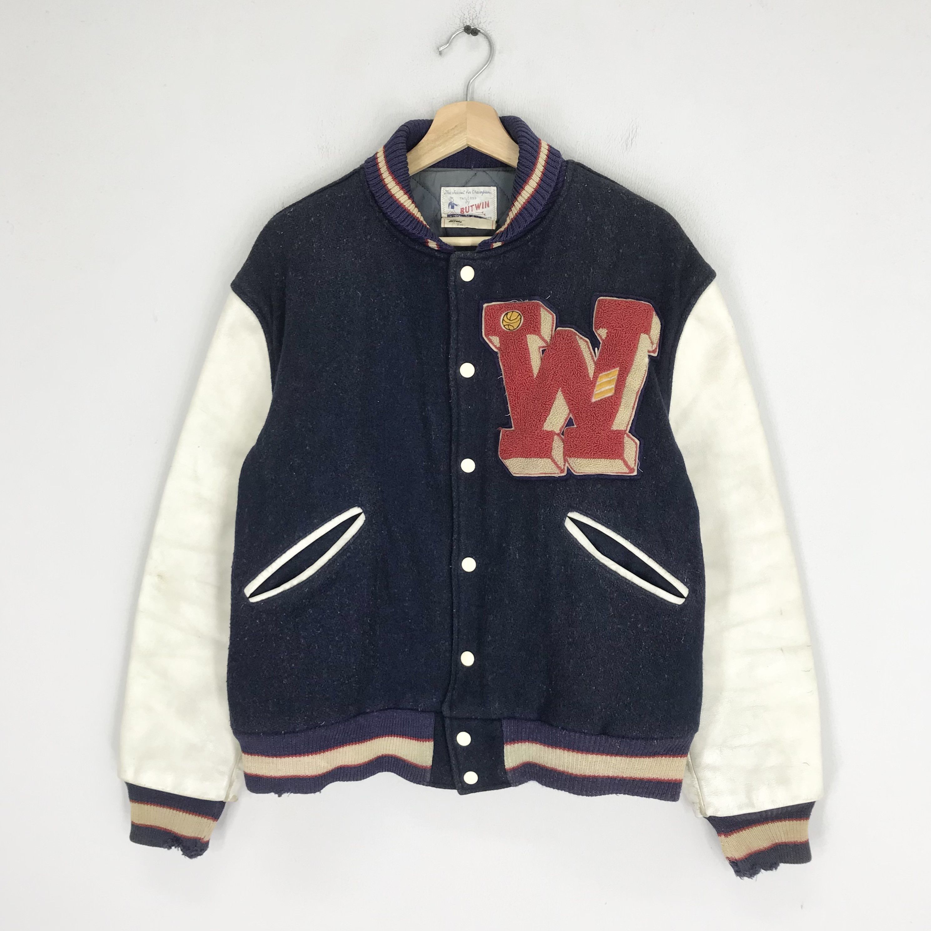 Vintage Vintage 80s Butwin Wisconsin Varsity Stadium Wool Jacket Size US L / EU 52-54 / 3 - 1 Thumbnail