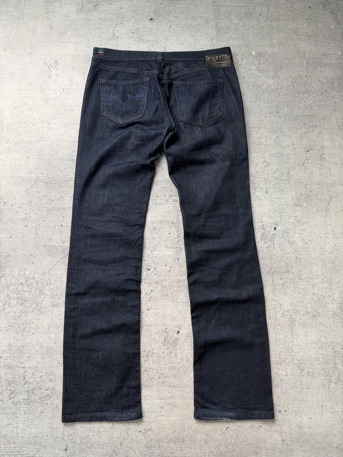Diesel Vintage Diesel Low rise Faded Jeans Y2K 2000s Size 32" / US 10 / IT 46 - 2 Thumbnail