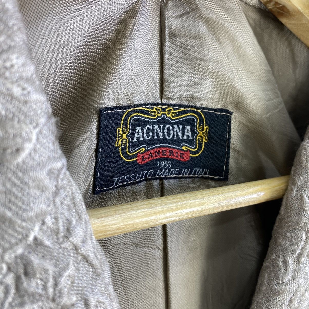 Agnona Vtg Agnona Long Coat With a Subtle Textcure Pattern Size M / US 6-8 / IT 42-44 - 9 Thumbnail