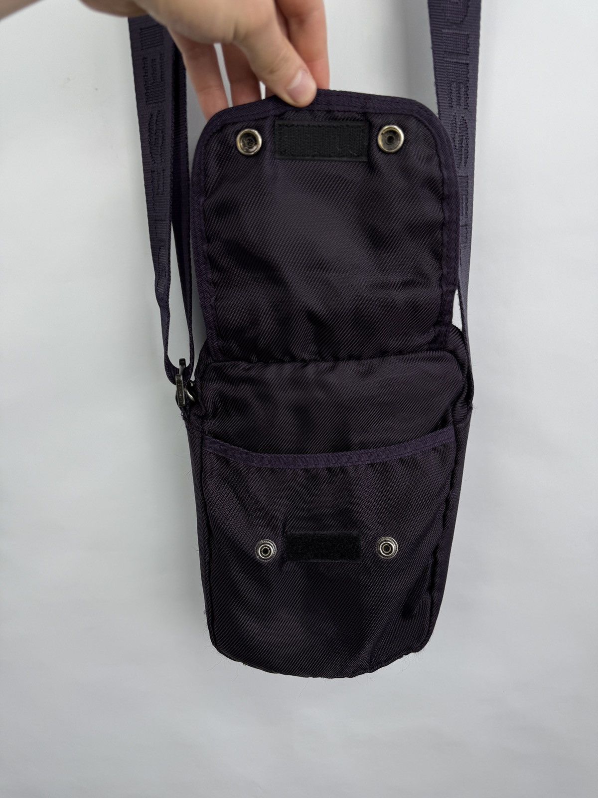 Diesel 🇺🇸 Vintage Y2K Diesel Archive Purple Bag Rare Retro Hype Size ONE SIZE - 8 Thumbnail