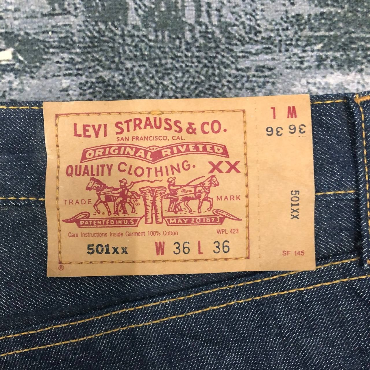Levi's × Levi's Vintage Clothing P767 RARE VTG 501xx LEVI'S BLUE JEANS Size US 36 / EU 52 - 3 Thumbnail