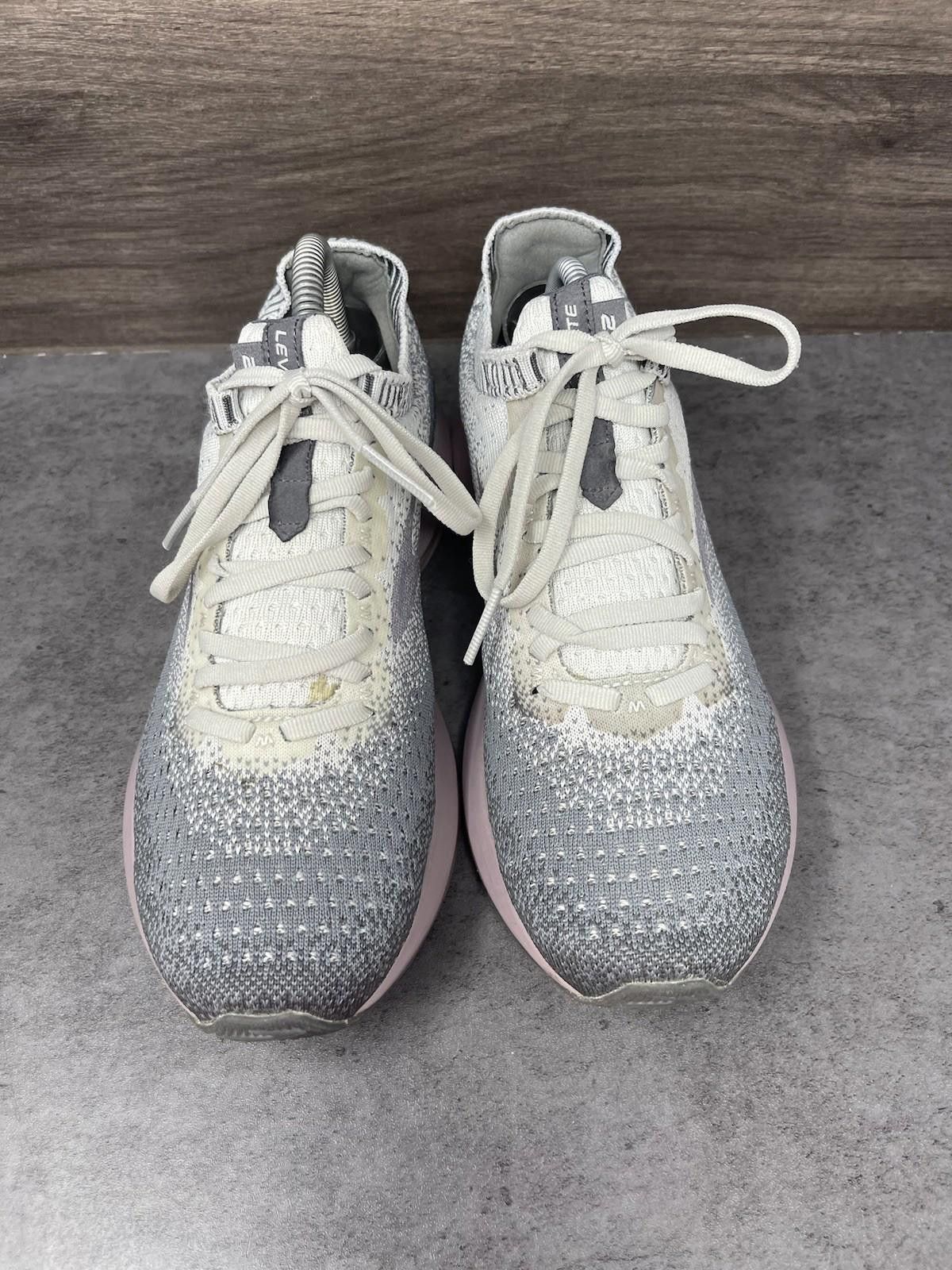 Brooks Brooks Levitate 2 Running Sneakers Womens Size 8 Grey Pink Size US 8 / IT 38 - 3 Thumbnail
