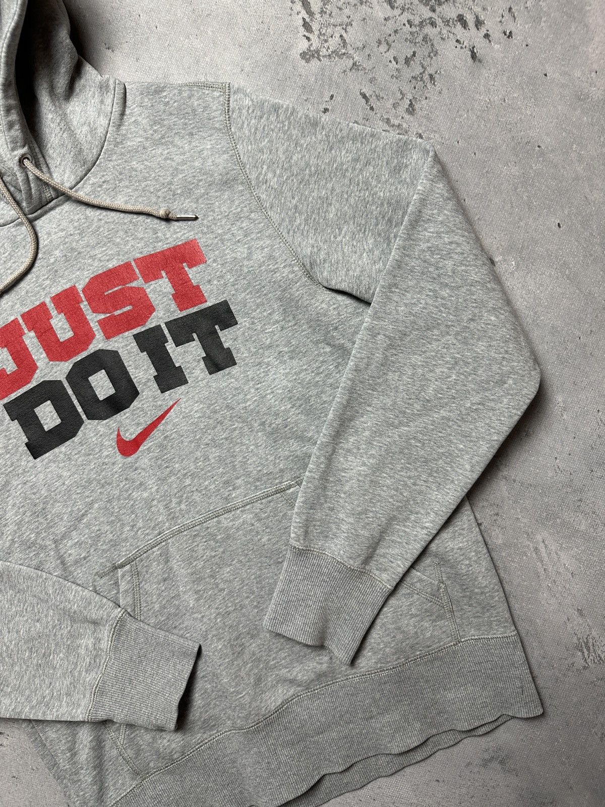 Nike Vintage Hoodie Nike Center Logo Swoosh y2k USA 00s Hype Boxy Size US S / EU 44-46 / 1 - 4 Thumbnail