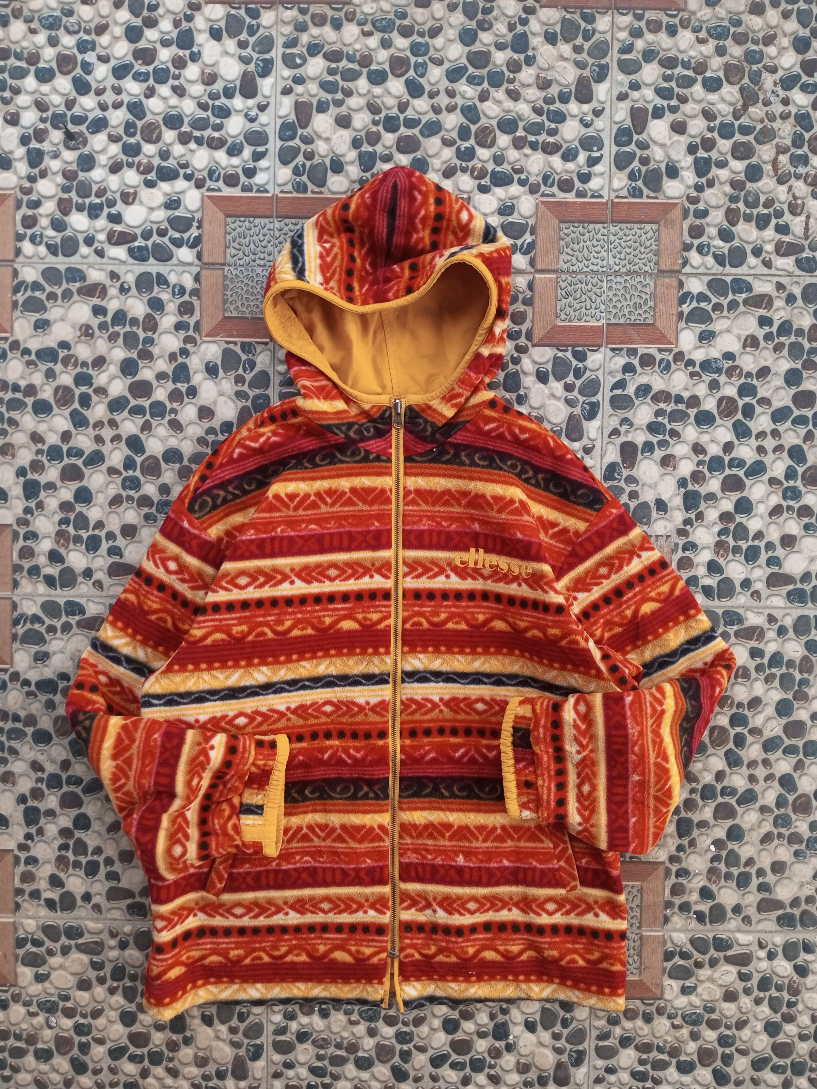 Ellesse Vintage ellesse reversible Navajo jacket Size US XL / EU 56 / 4 - 8 Thumbnail