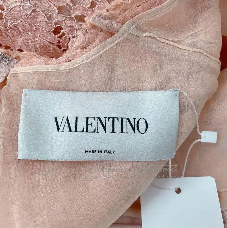 Valentino Valentino Pink Lace Short Sleeve Dress . Size M / US 6-8 / IT 42-44 - 8 Thumbnail