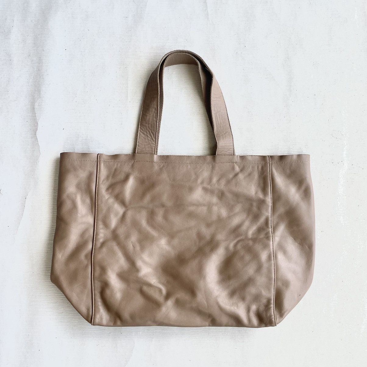 agnes b. Beige Leather Tote Bag Size ONE SIZE - 7 Thumbnail