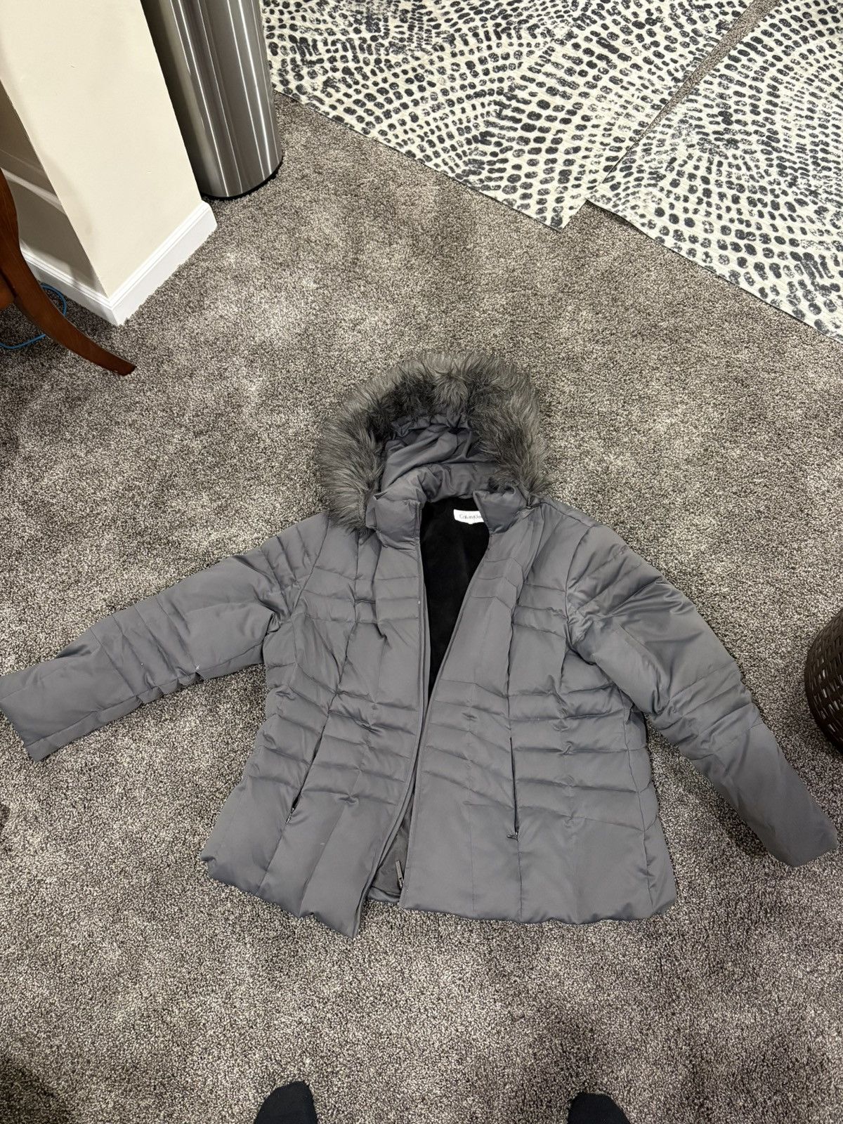 Calvin Klein Puffer fur coat Size US L / EU 52-54 / 3 - 1 Thumbnail