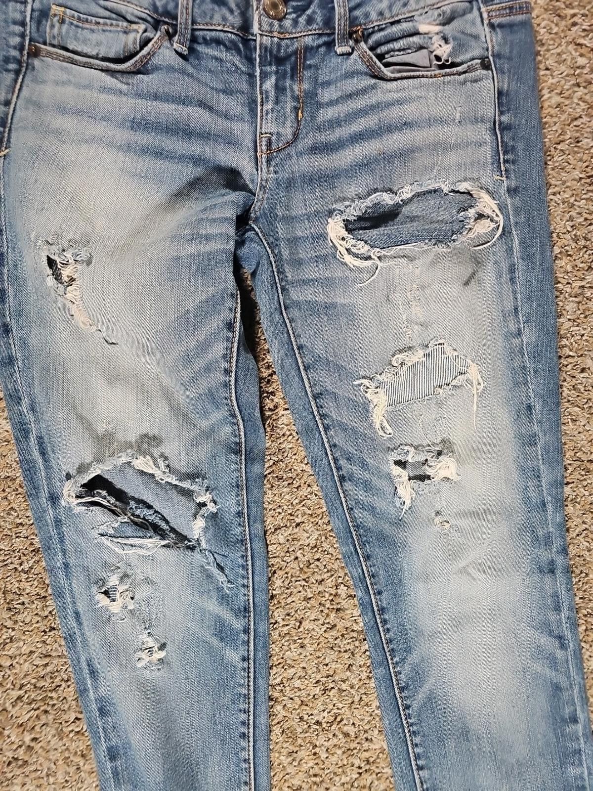 American Eagle Outfitters American Eagle 6 Stretch Skinny Destroyed Jeans Size 28" / US 6 / IT 42 - 5 Thumbnail