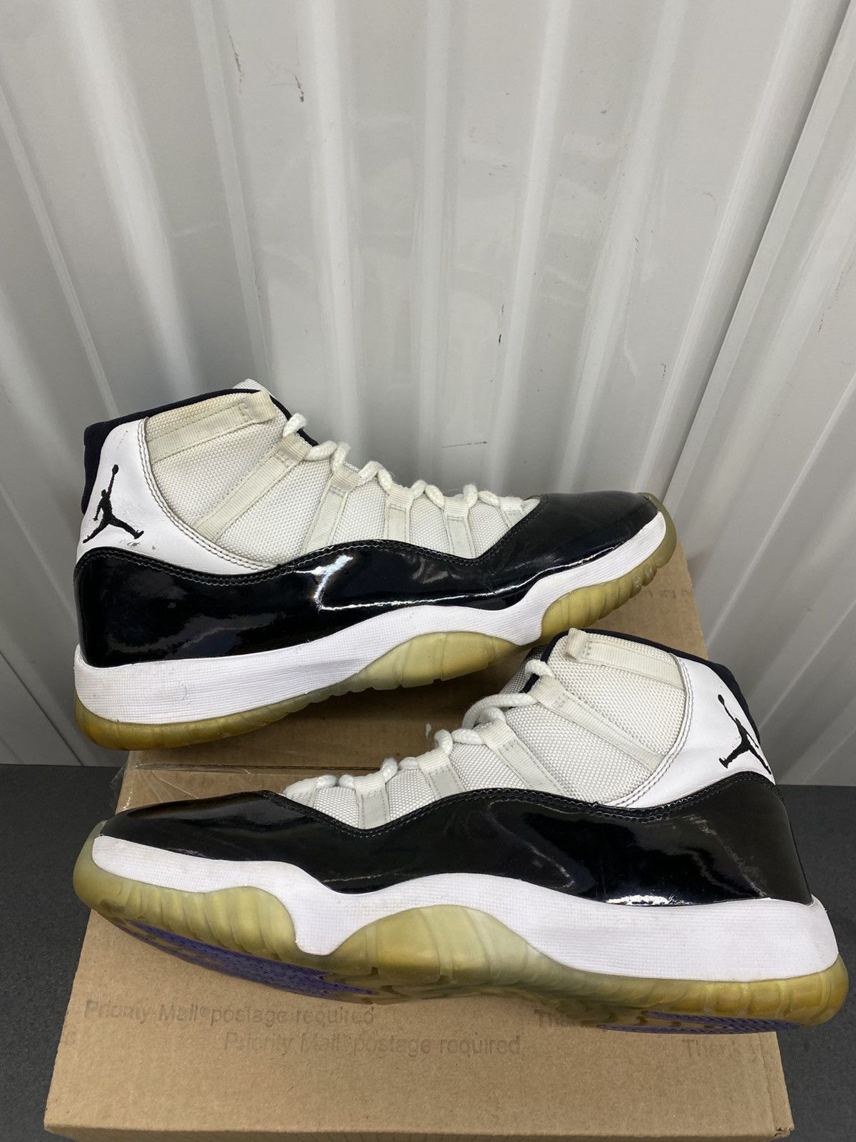 Jordan Brand Nike Air Jordan Retro 11 Concord 2018 Size 10.5 Men Size US 10.5 / EU 43-44 - 4 Thumbnail