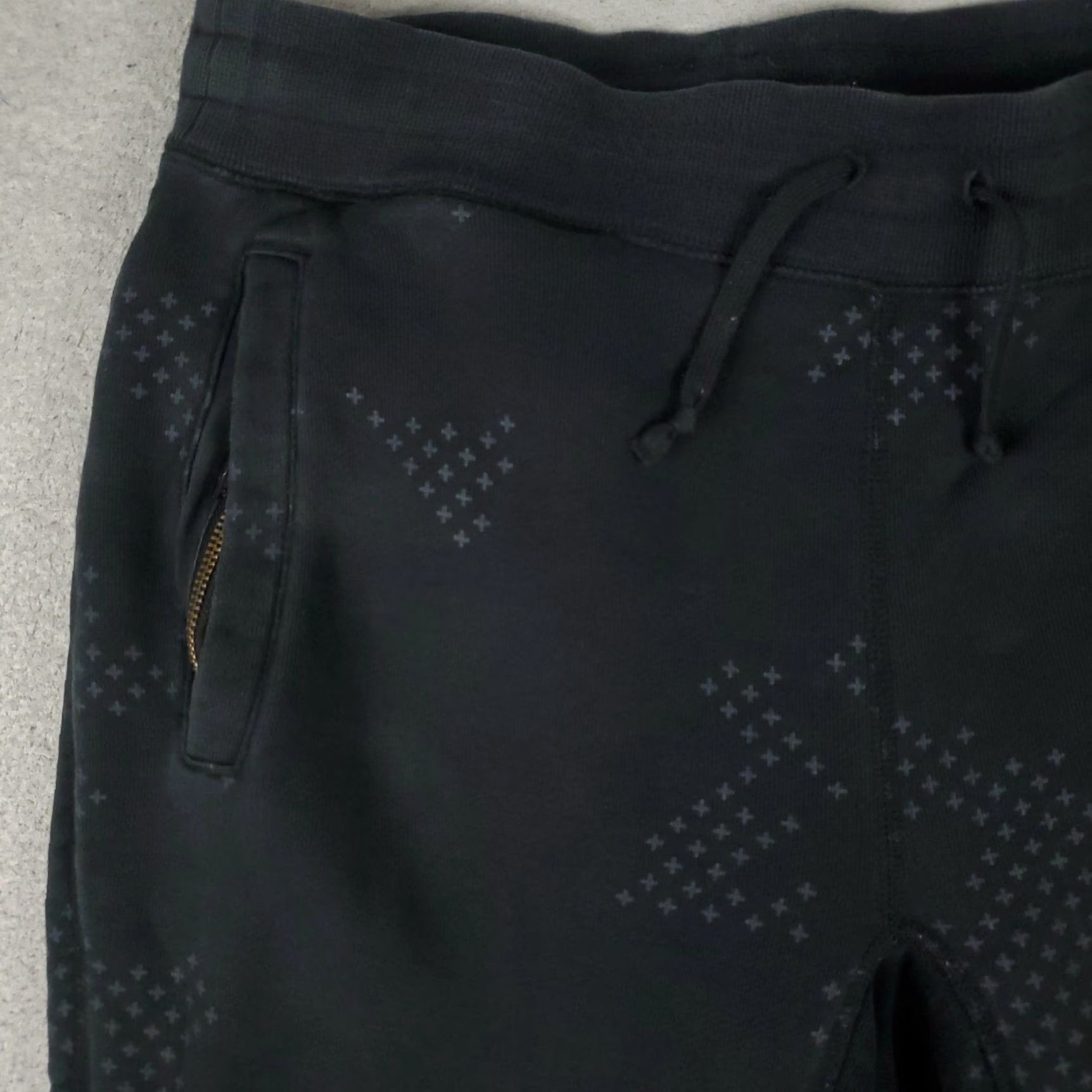 Nike Nike Pants Size Medium Black Swoosh Track Joggers Sweatpants Mens Size US 31 - 2 Thumbnail