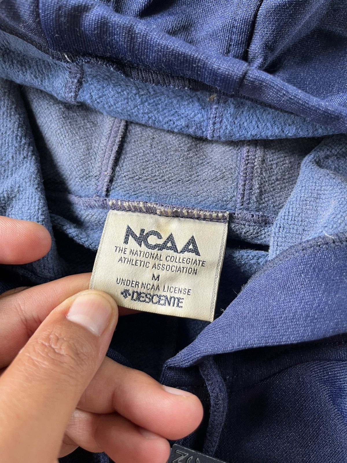 Descente × Japanese Brand × NCAA NCAA Descente UFO 90s Zipper Hoodie For Ski Size US M / EU 48-50 / 2 - 5 Thumbnail