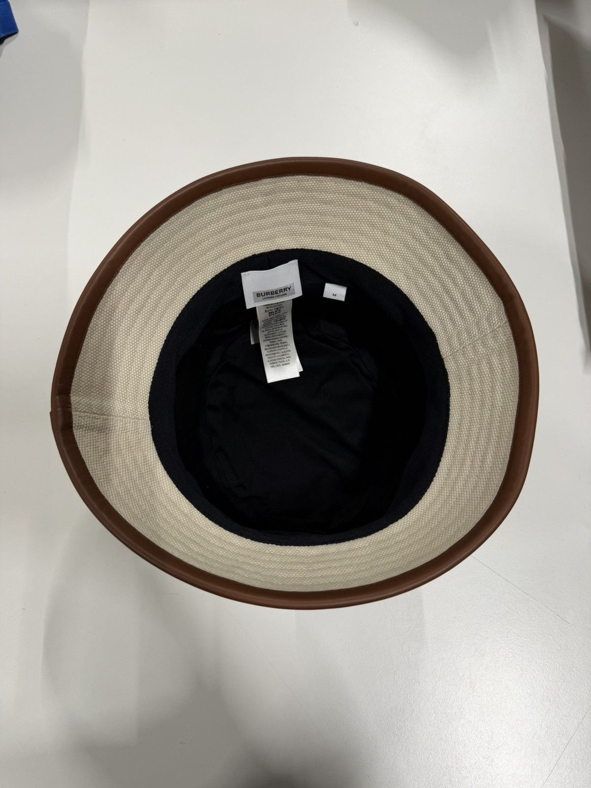 Burberry Burberry Logo Crest Bucket Hat NEW 500$ M Size ONE SIZE - 3 Thumbnail