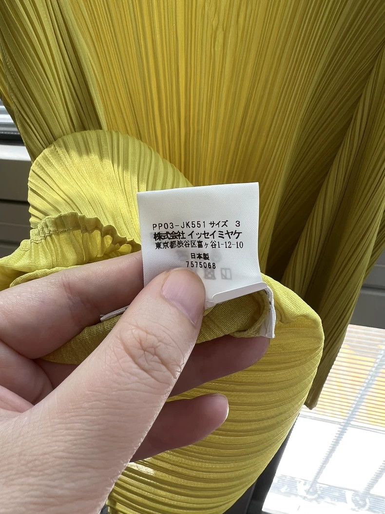 Issey Miyake Issey Miyake size:3 Yellow pleated kelp top Size S / US 4 / IT 40 - 3 Thumbnail