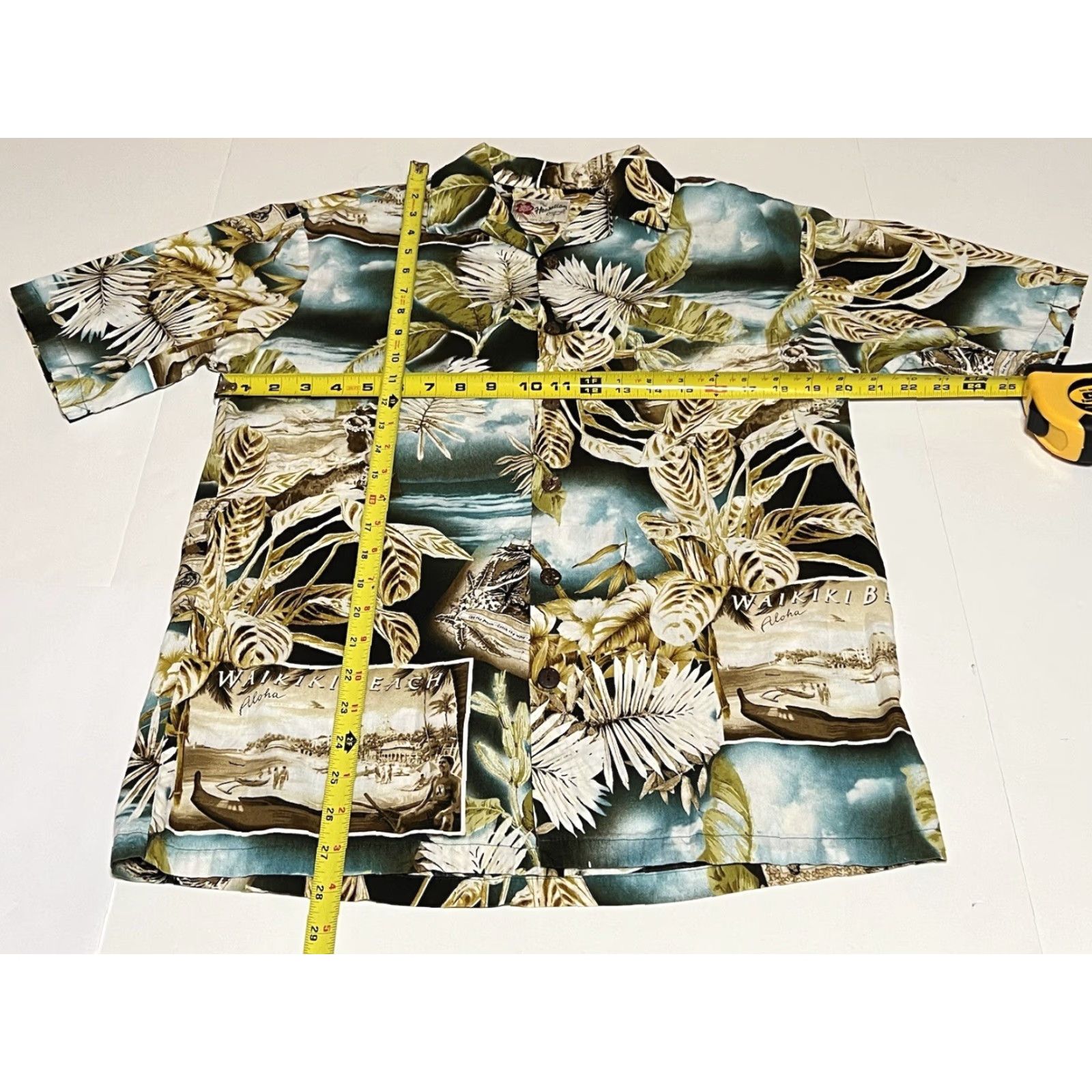 Hilo Hattie VINTAGE Hilo Hattie Hawaiian Original Aloha Waikiki Beach Button Shirt Mens Size Small Size US S / EU 44-46 / 1 - 4 Thumbnail
