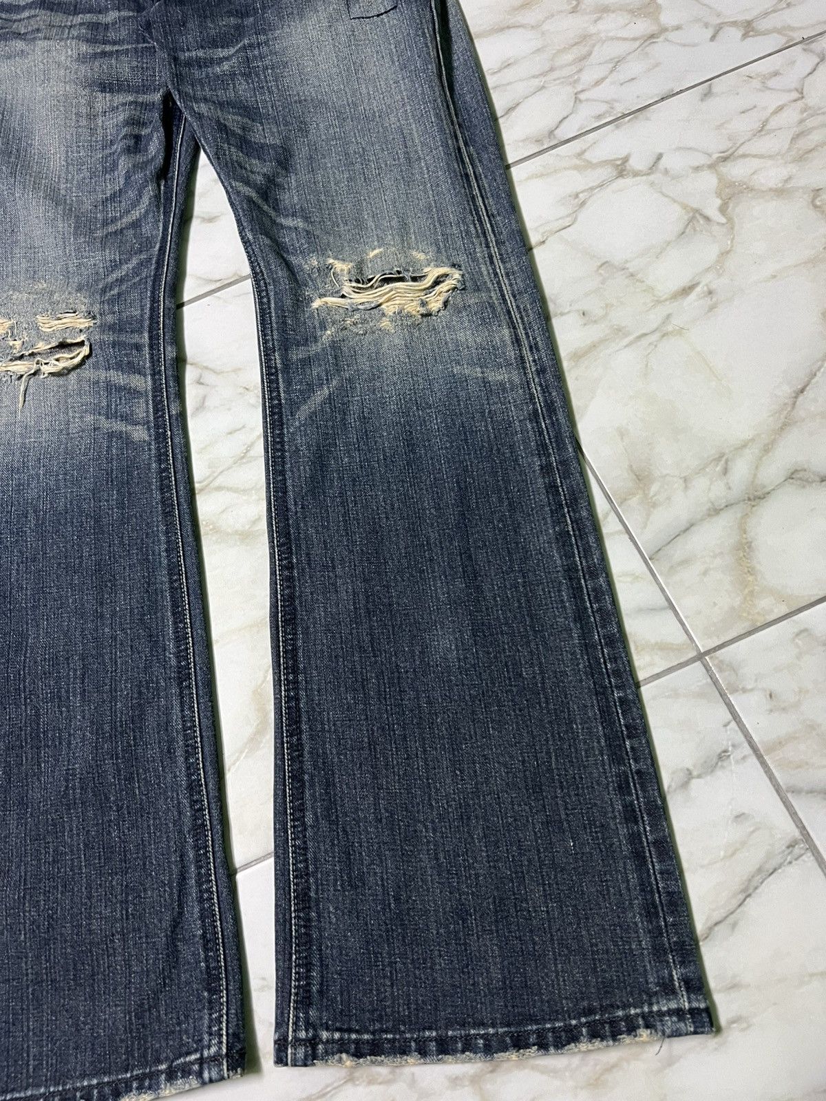 If Six Was Nine × Lee 💥FLARE💥VINTAGE LEE RIDER WASHED DISTRESS JEAN JAPAN Size US 33 - 4 Thumbnail