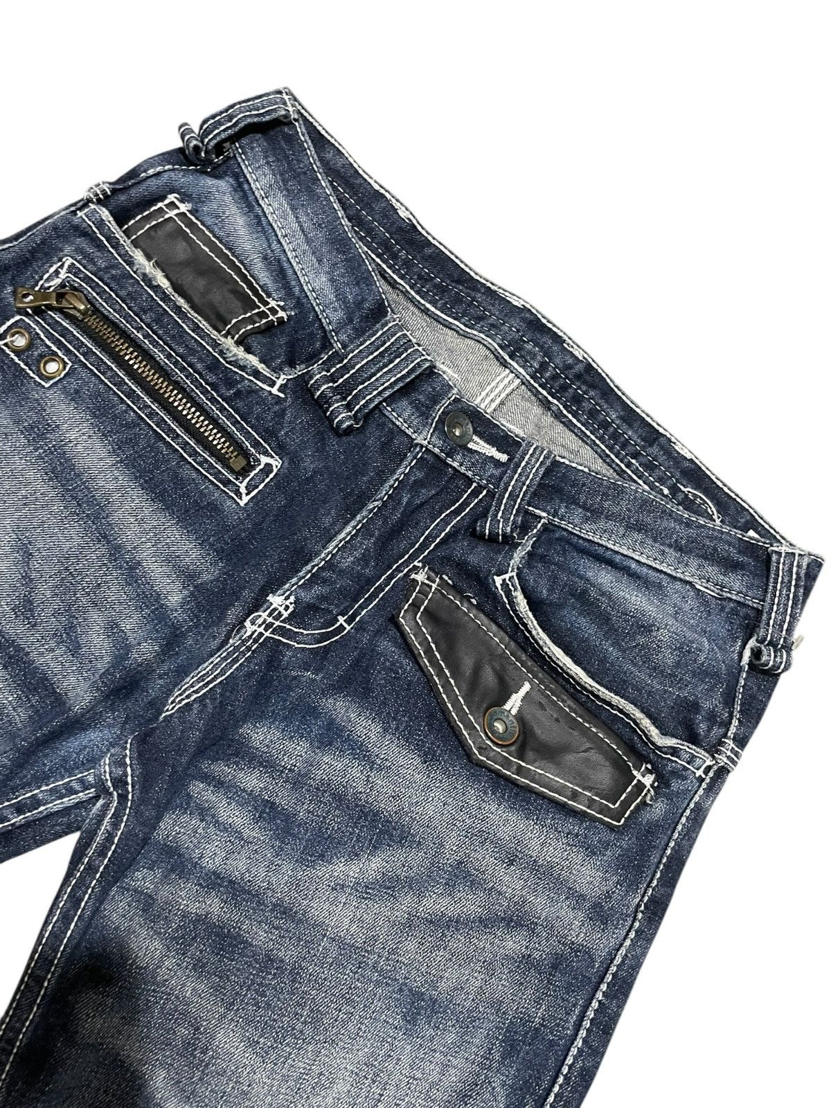 Le Grande Bleu (L.G.B.) Semantic Design Rockers Lowrise Jeans Size US 30 / EU 46 - 15 Thumbnail