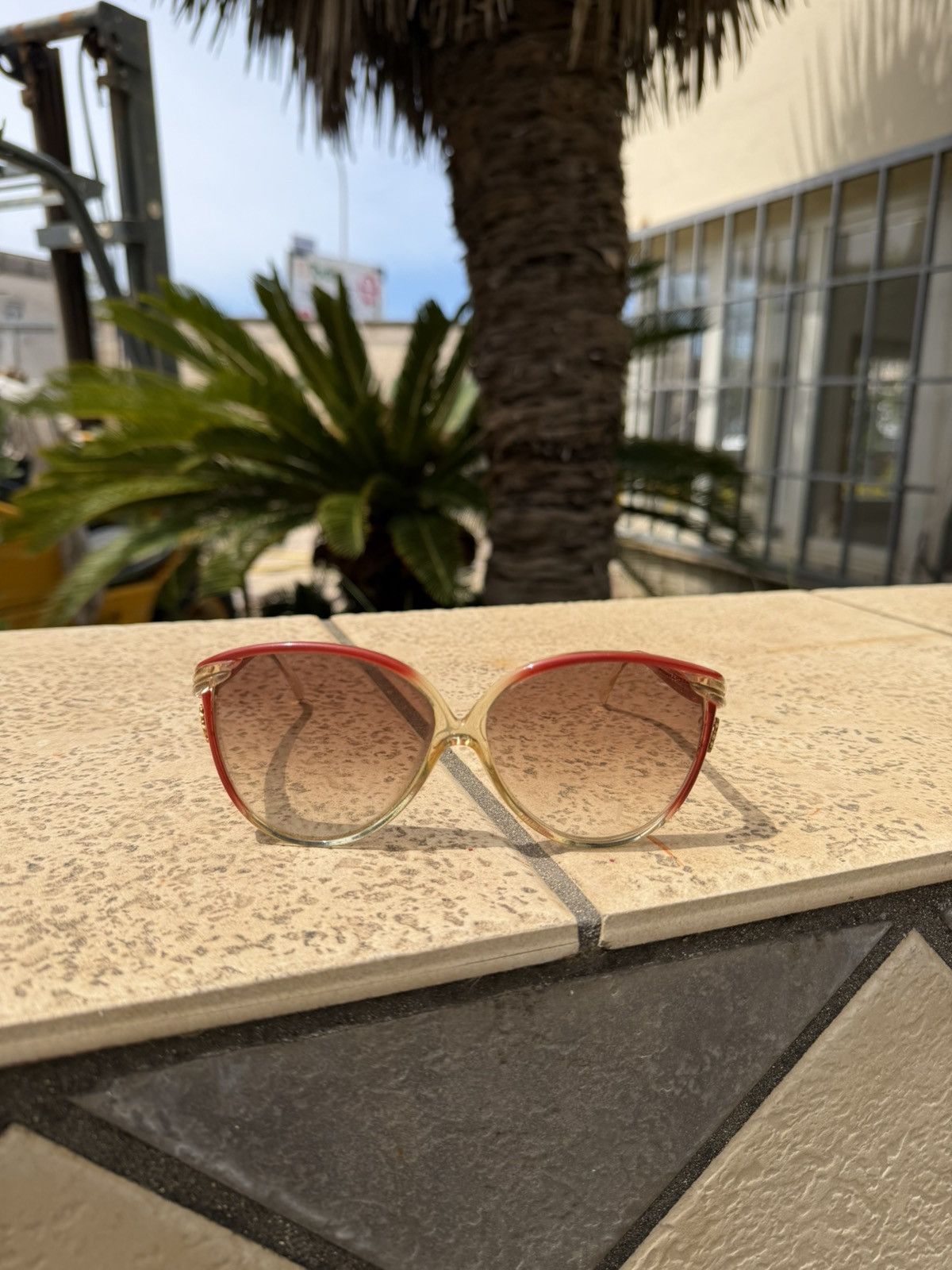 Yves Saint Laurent Yves Saint Laurent Sunglasses Red Vintage 8169 Y27 Size ONE SIZE - 2 Thumbnail