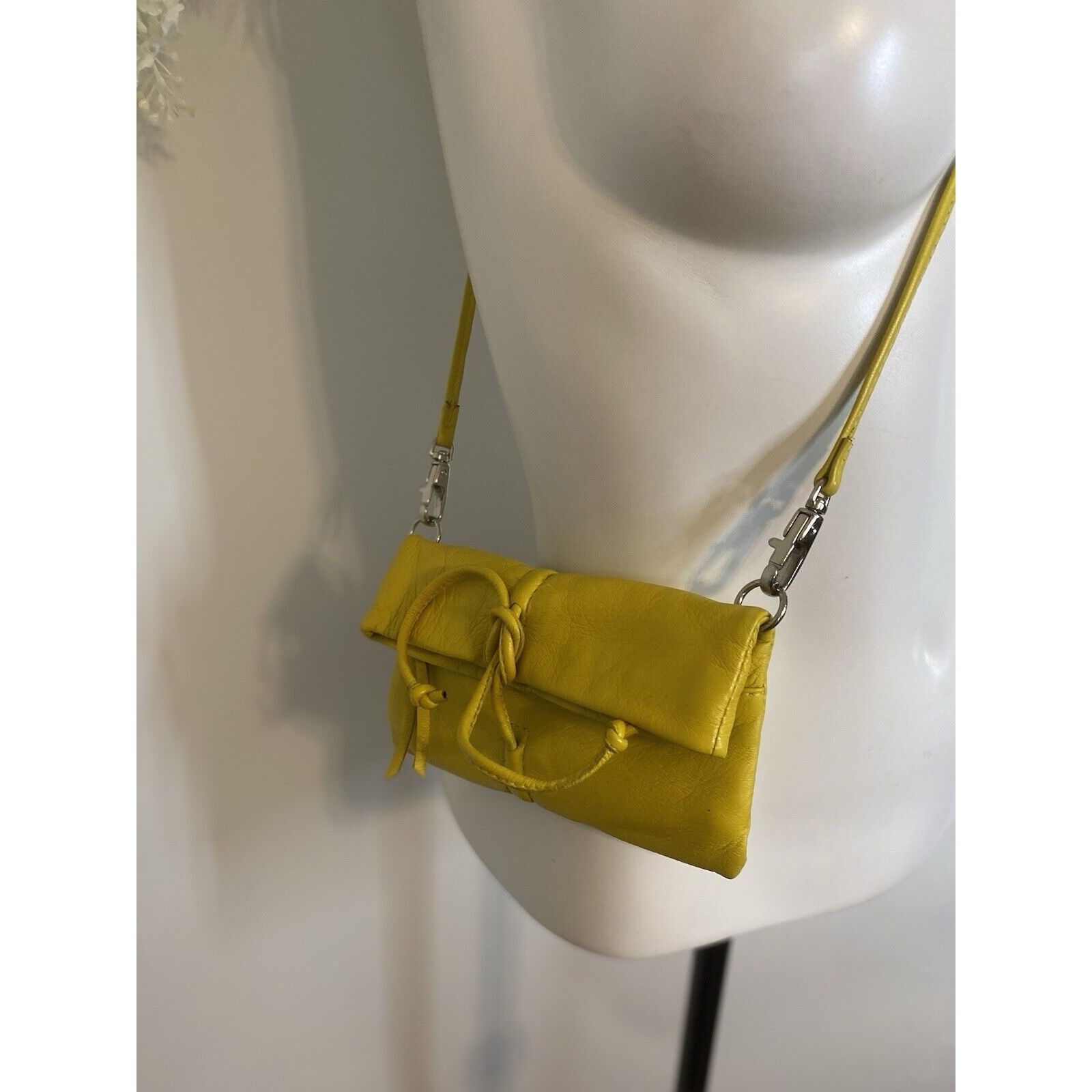 Vintage Arezzo Yellow Leather Small Crossbody Shoulder Bag Clutch Ad Size ONE SIZE - 10 Thumbnail