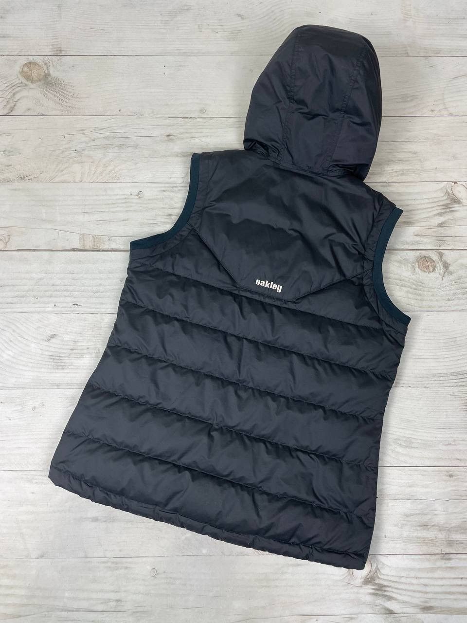 ジャケット・アウター Oakley software down vest OAKLEY ベスト ジレ オークリー SKULL TRANSFORM DOWN VEST 3.0