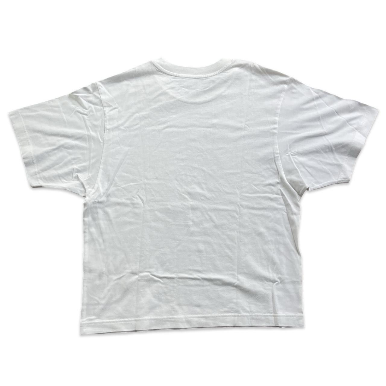 Designer UNIQLO Billie Eilish x Takashi Murakami White Graphic Tee Size XS / US 0-2 / IT 36-38 - 2 Thumbnail