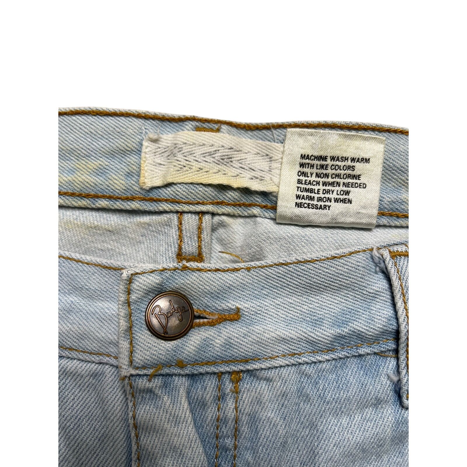 Vintage Vintage 90s Badge Denim Jeans Light Wash 38 Brazil 35x31.5 Size US 38 / EU 54 - 3 Thumbnail