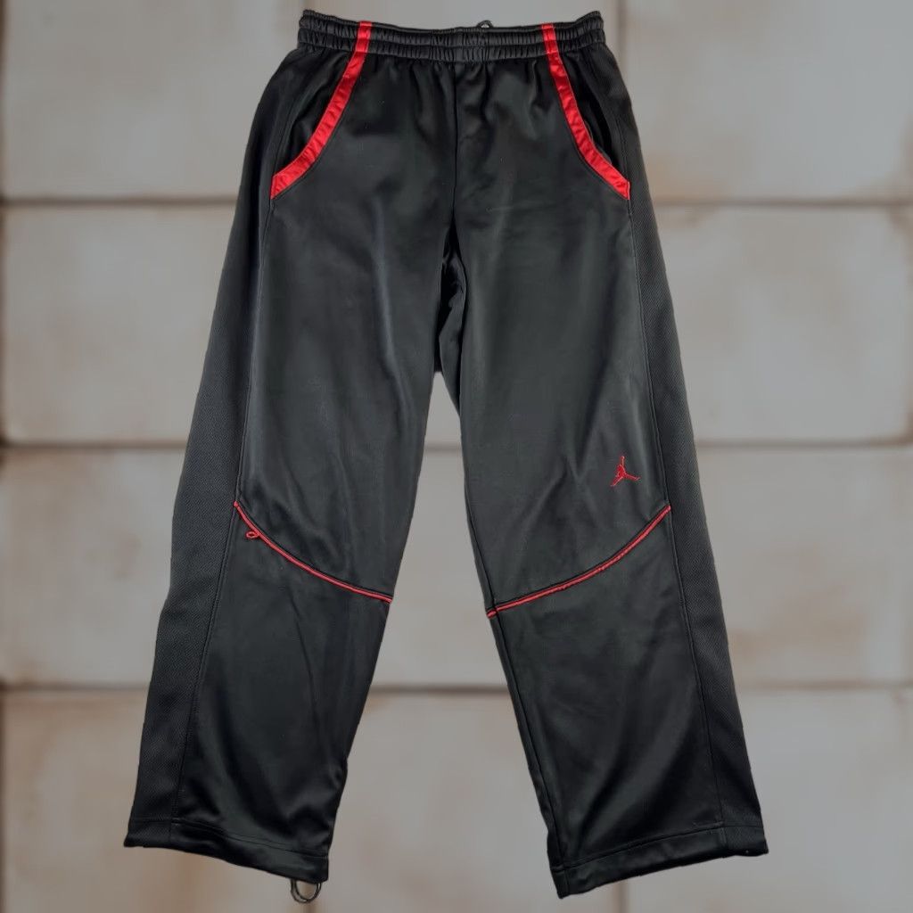 Jordan Brand VTG Jordan Track Pants Mens L Black Tapered Jogger Zip Pockets 90s Basketball Air Jordan Fanswear Size US 33 - 1 Thumbnail
