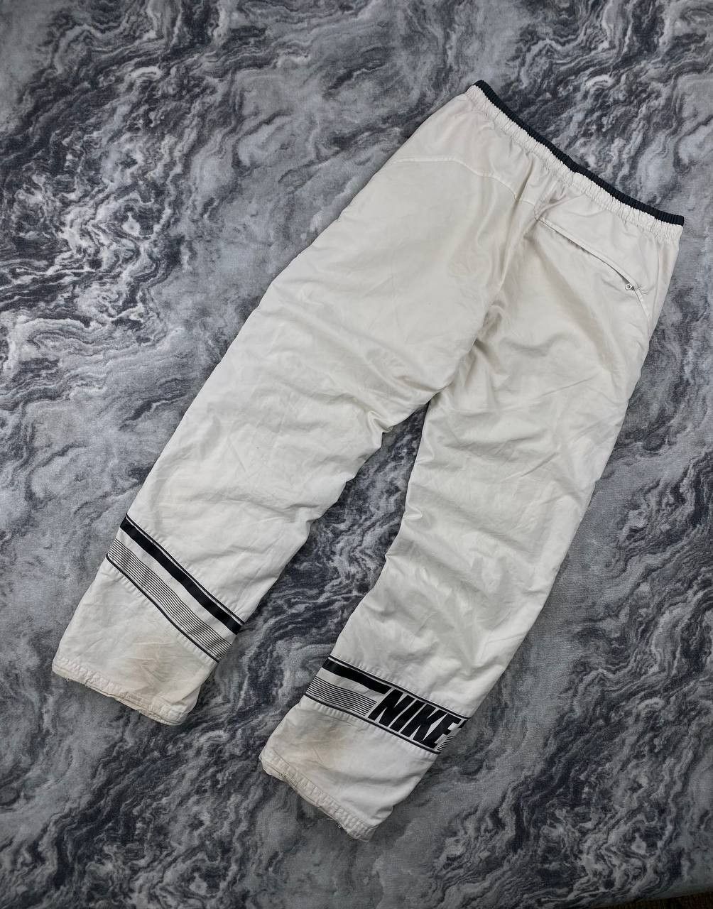 Nike Vintage Nike Track Pants 00s Nylon Striped Big Logo Men Size US 34 / EU 50 - 7 Thumbnail