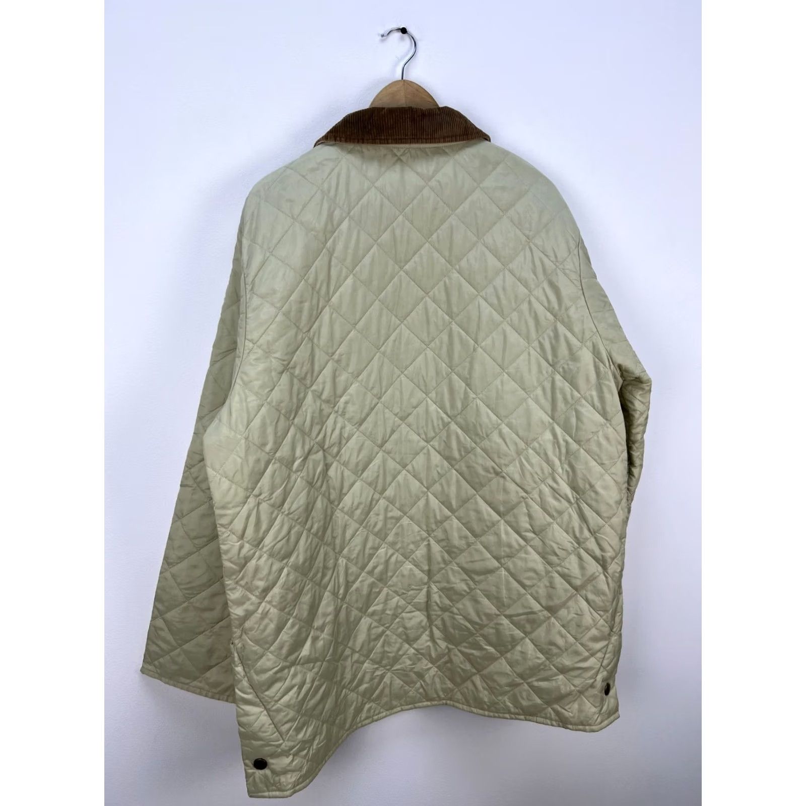 Barbour Barbour Liddesdale Quilted Jacket Beige XL Mens Size US XL / EU 56 / 4 - 4 Thumbnail