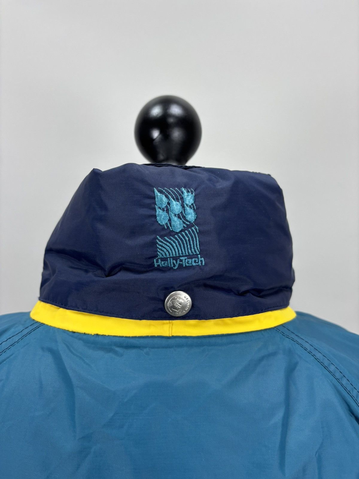 Helly Hansen Mens vintage jacket Helly Hansen Size 58-60 Size US XXL / EU 58 / 5 - 9 Thumbnail