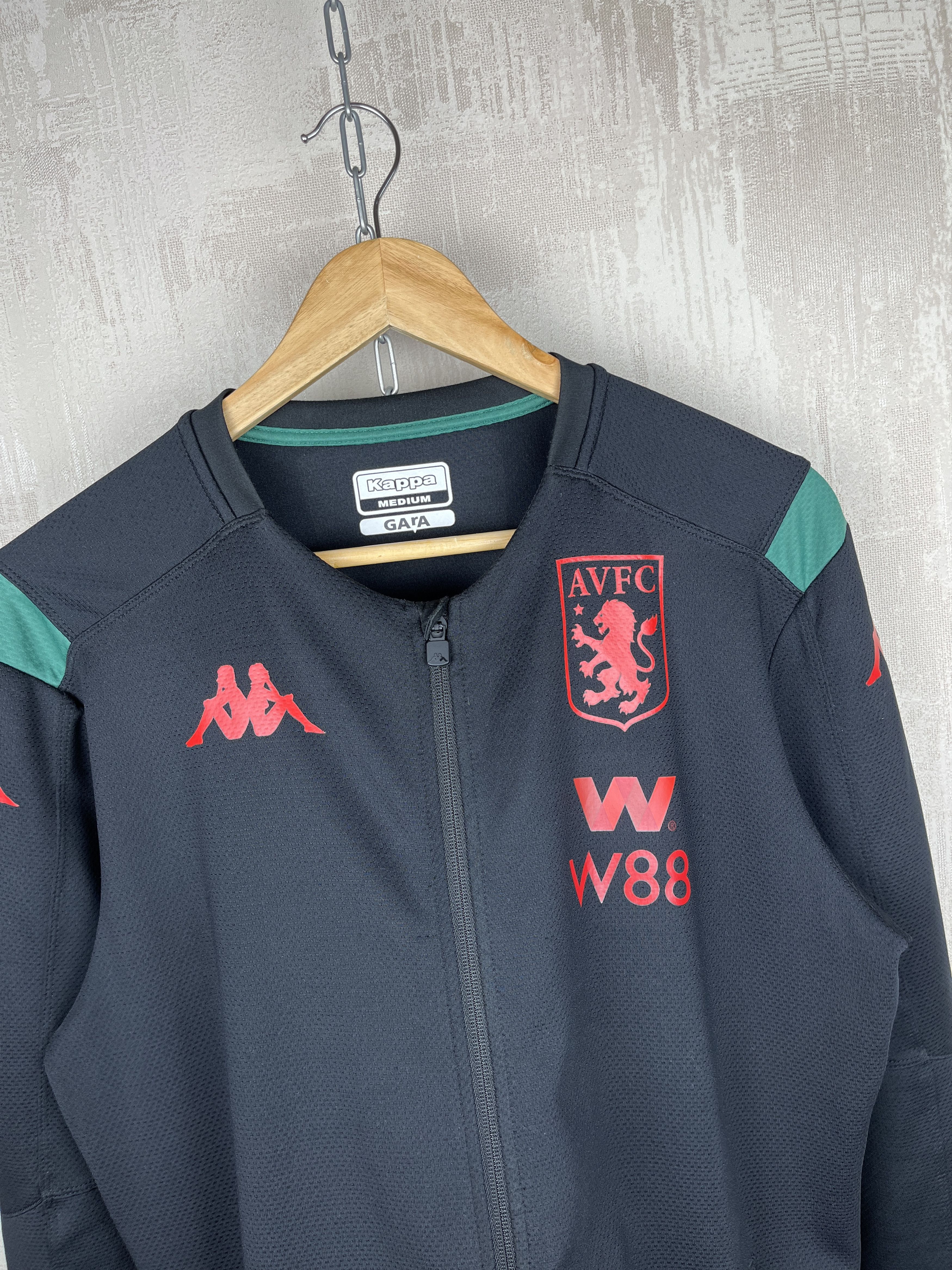 Kappa Aston Villa AVFC 2019/20 Training Jacket Kappa Soccer Size US M / EU 48-50 / 2 - 4 Thumbnail