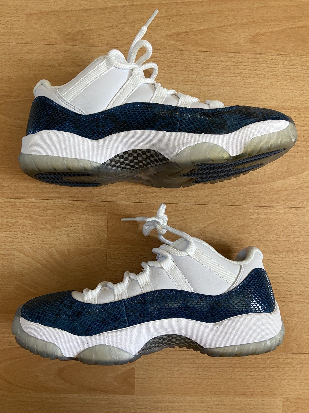 Jordan Brand × Nike Air Jordan 11 Retro Low ‘Navy Snakeskin’ Size US 10 / EU 43 - 2 Thumbnail