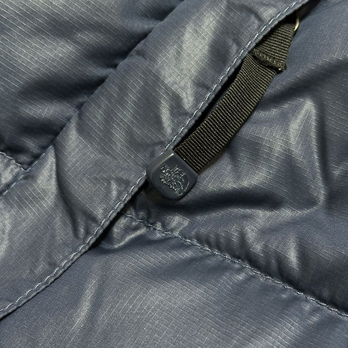 The North Face Vintage The North Face navy 700 Nuptse Korea Down Jacket Size US XS / EU 42 / 0 - 7 Thumbnail