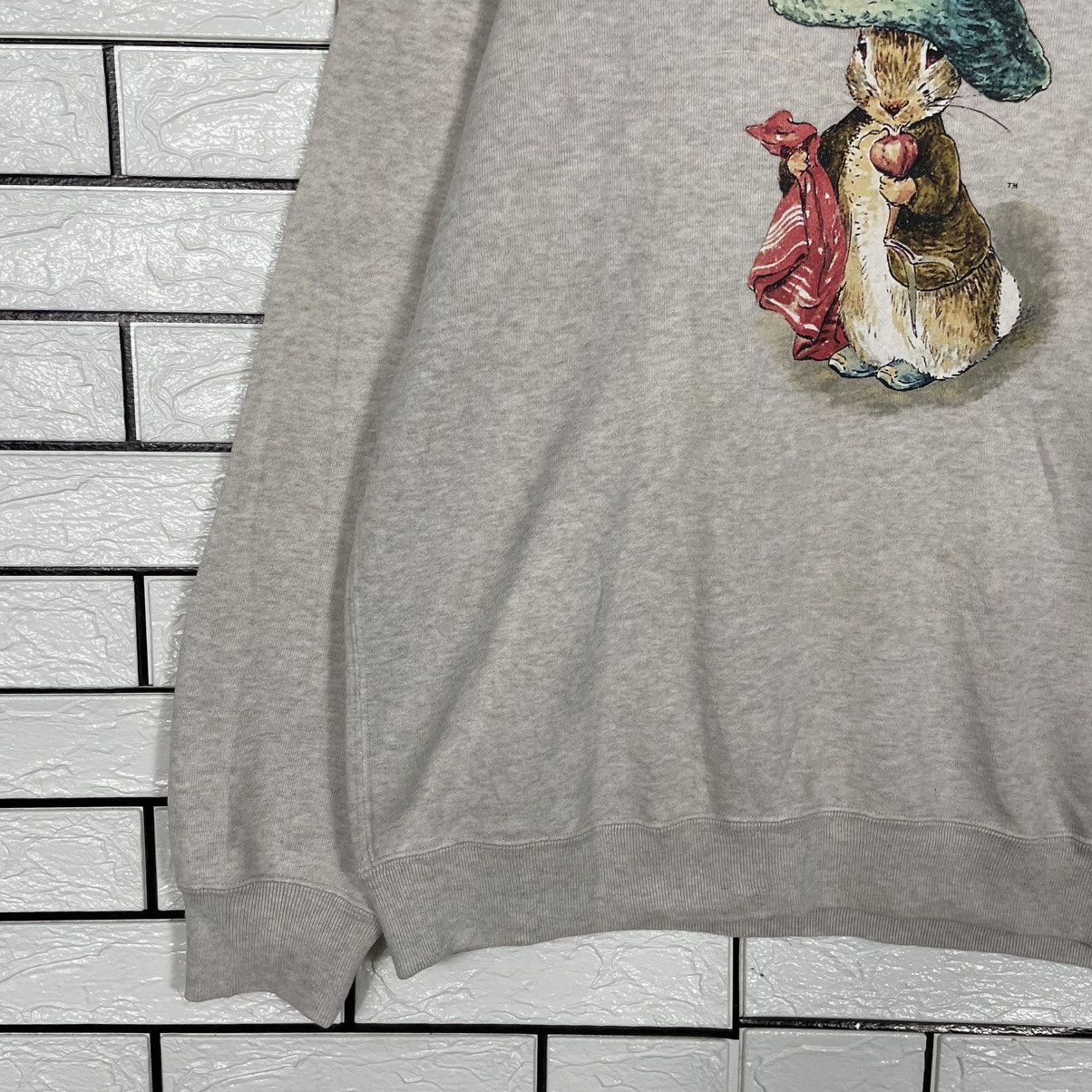 JW Anderson × Uniqlo Uniqlo JW Anderson Sweatshirt Size US L / EU 52-54 / 3 - 3 Thumbnail