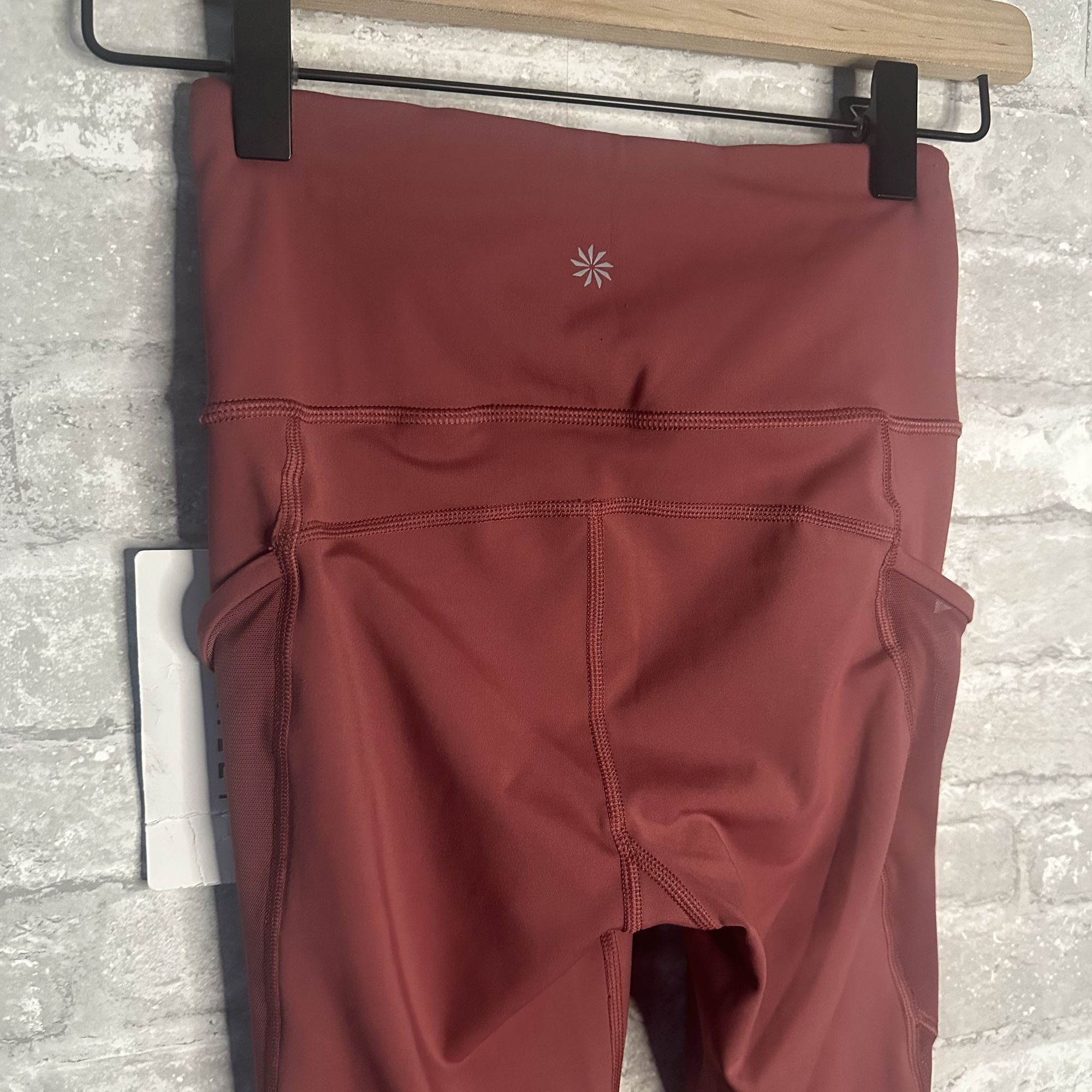 Athleta Athleta Ultimate Stash Mesh 7/8 Tight NWT Size XXS Burgundy Size 24" / US 00 / IT 34 - 8 Thumbnail