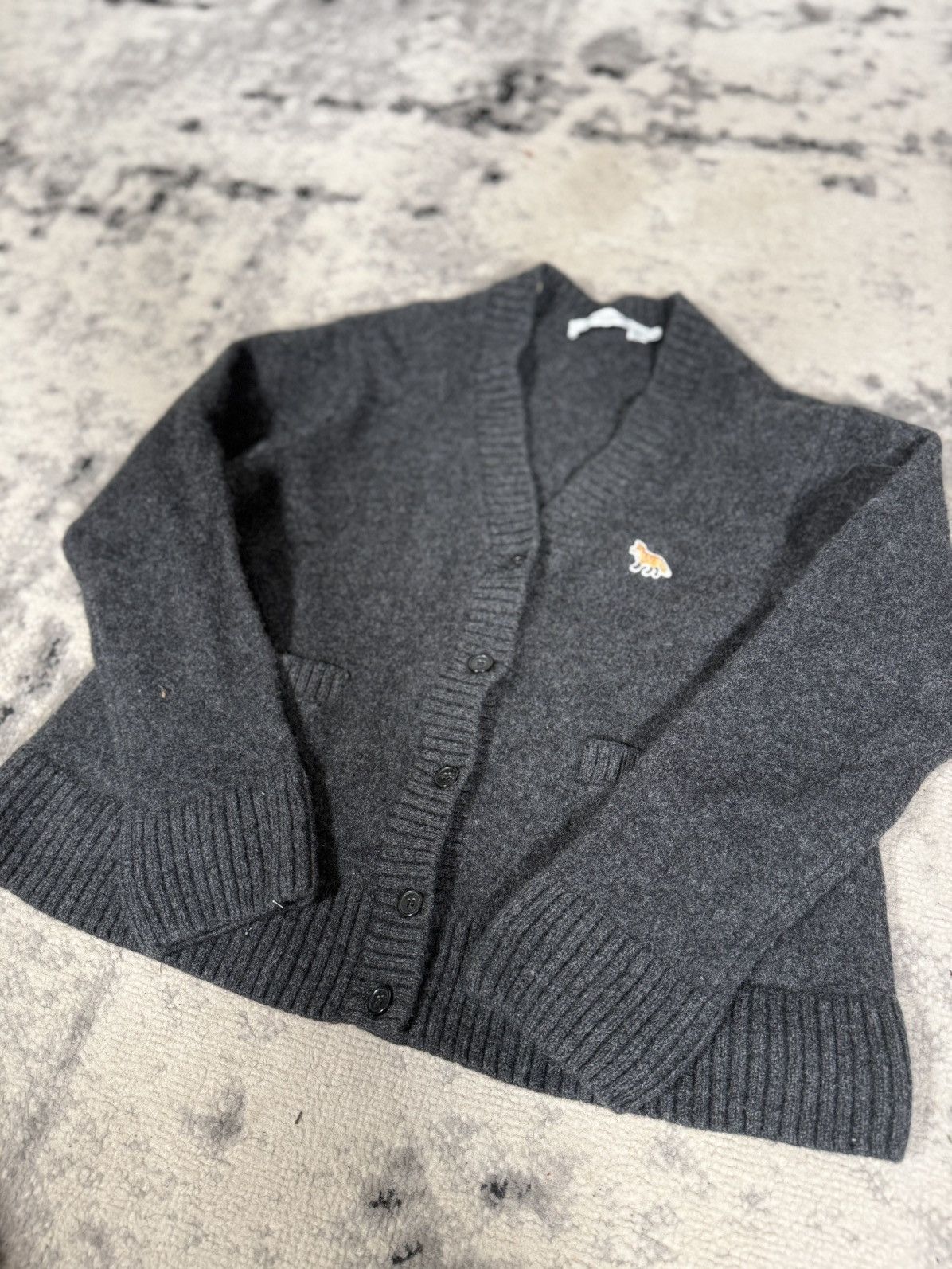 Maison Kitsune Maison Kitsuné Baby Fox Patch Cosy Cardigan Size M / US 6-8 / IT 42-44 - 5 Thumbnail
