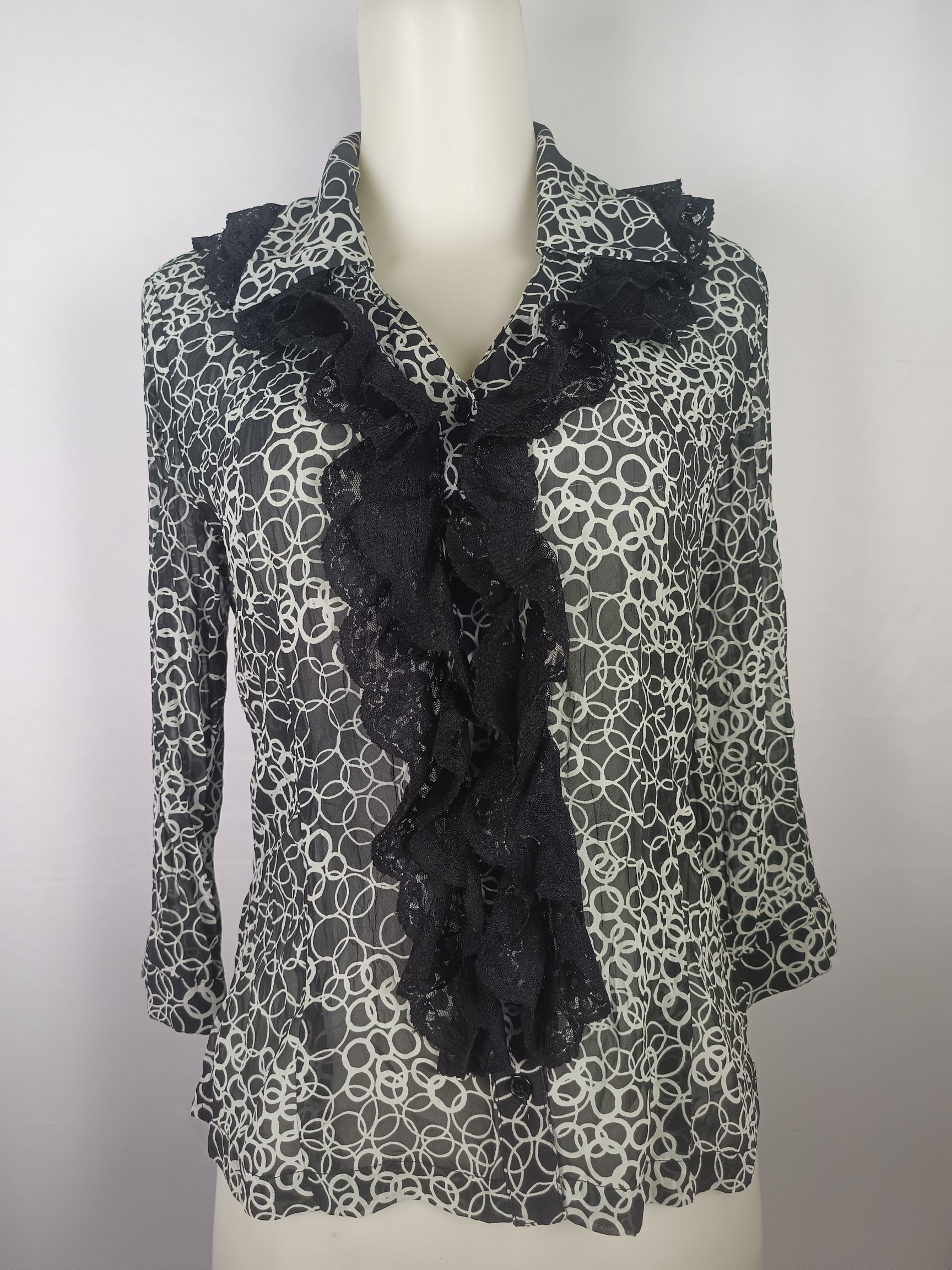 Japanese Brand Daisy Rennes Ruffle V-Neck Top Blouse Womens Long Sleeve Size M / US 6-8 / IT 42-44 - 1 Thumbnail