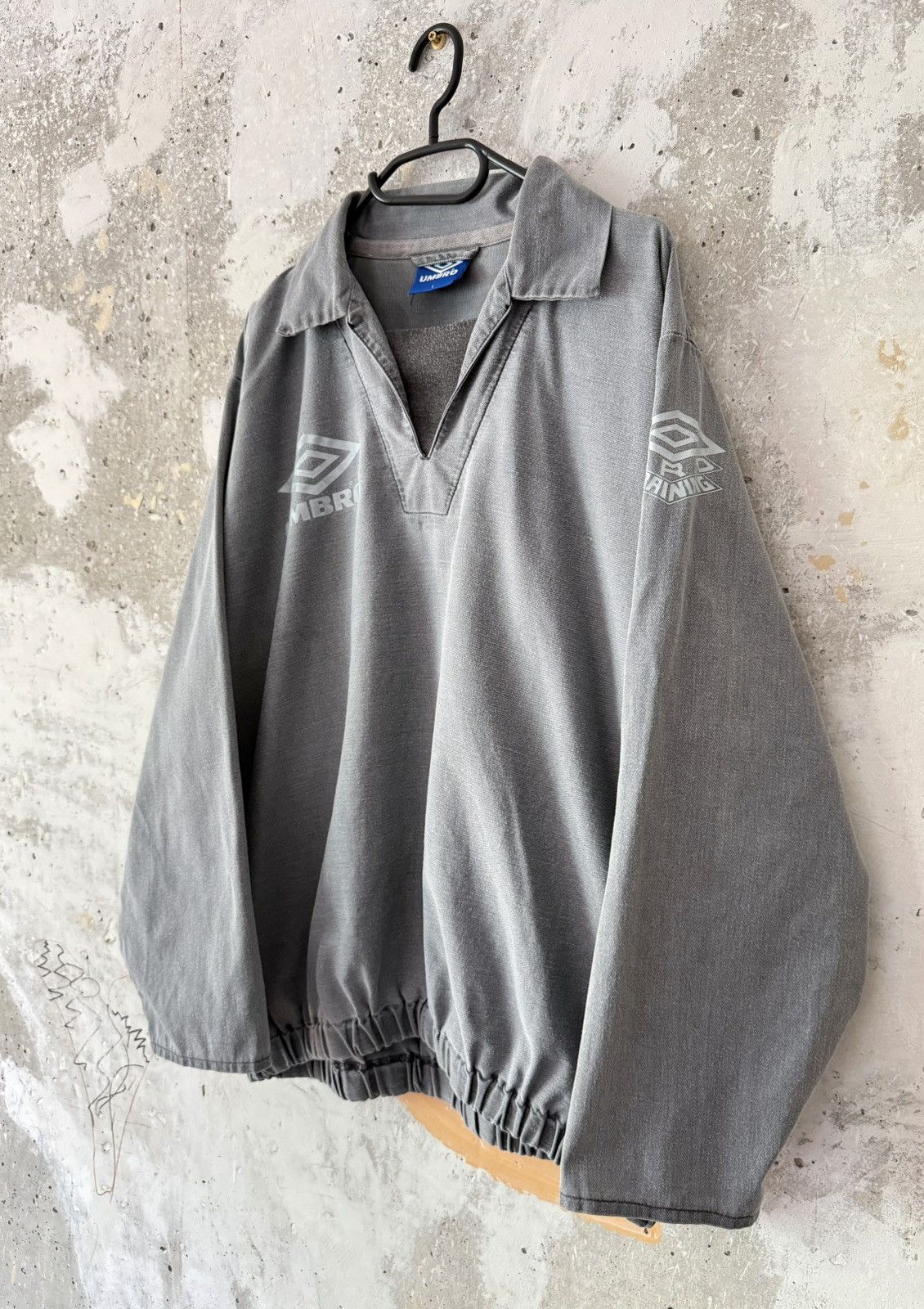 Umbro Vintage Umbro Training Drill Top Sweatshirt Washed Jacket Size US M / EU 48-50 / 2 - 9 Thumbnail