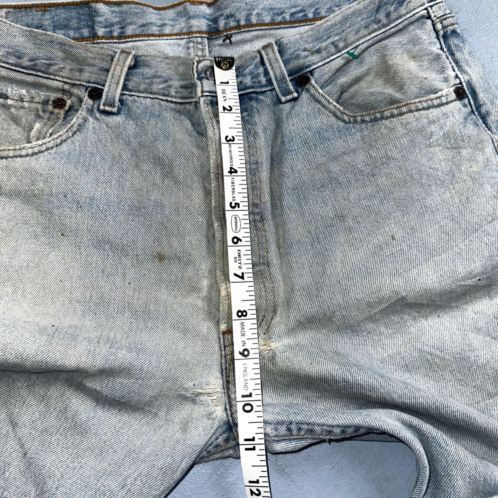 Levi's VINTAGE Levi's 501 Jeans Men Medium Straight Leg 90s Light Wash Blue 33x34 Size US 33 - 6 Thumbnail