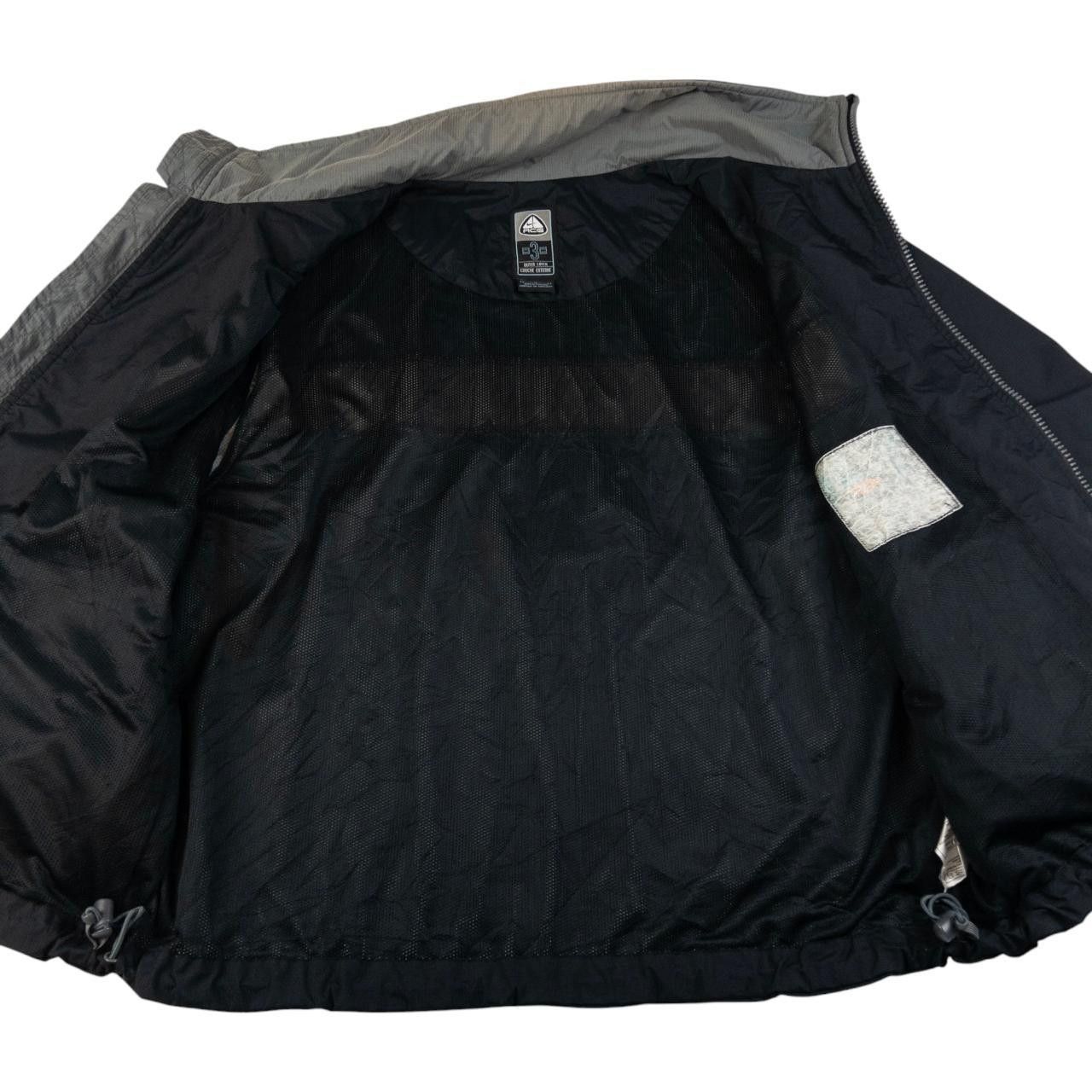Nike ACG Vintage Nike ACG Cargo Pocket Jacket Size L Size US L / EU 52-54 / 3 - 5 Thumbnail