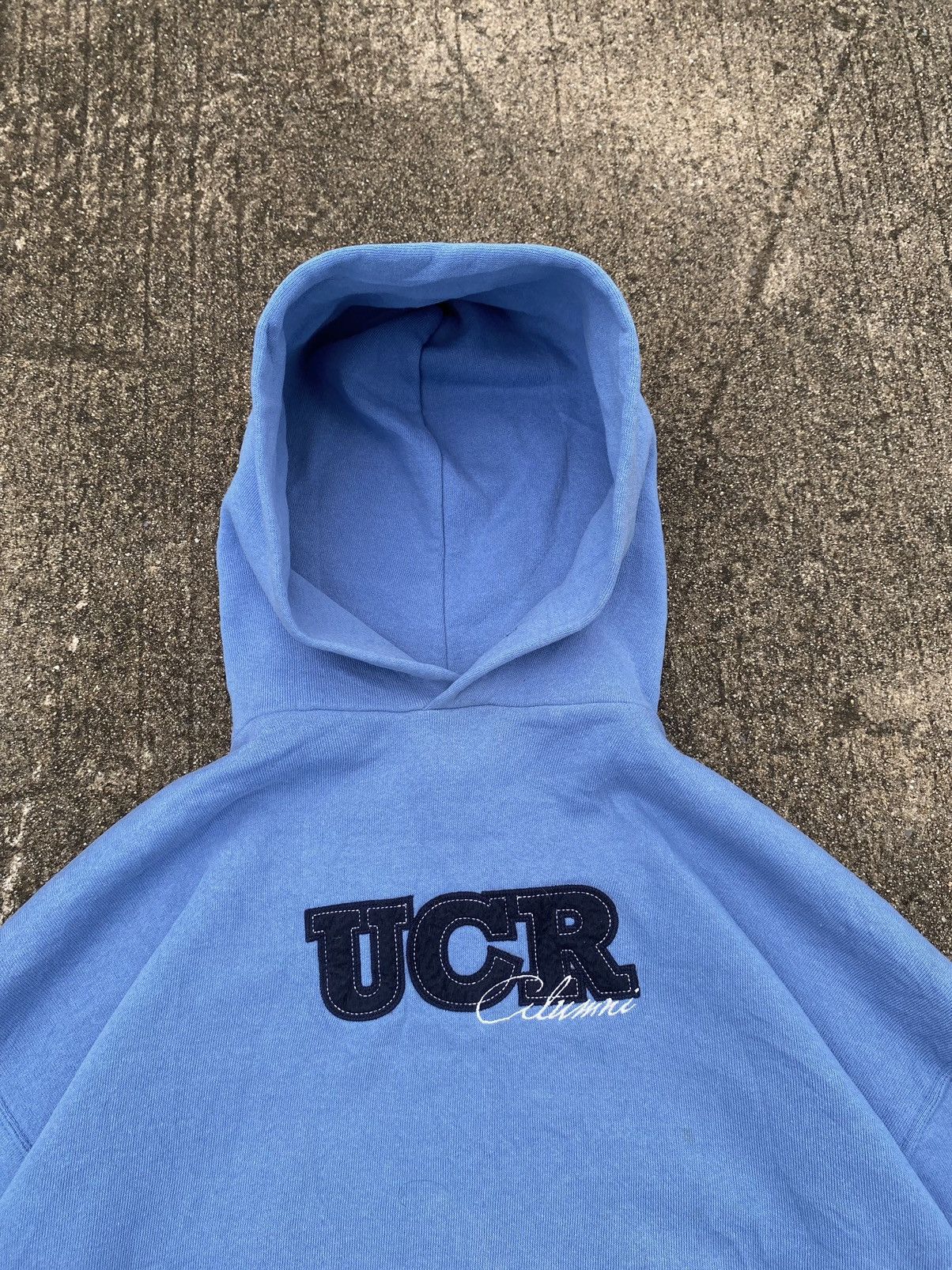 Vintage Vintage Russell Athletic Hoodie Baby Blue Size US L / EU 52-54 / 3 - 6 Thumbnail