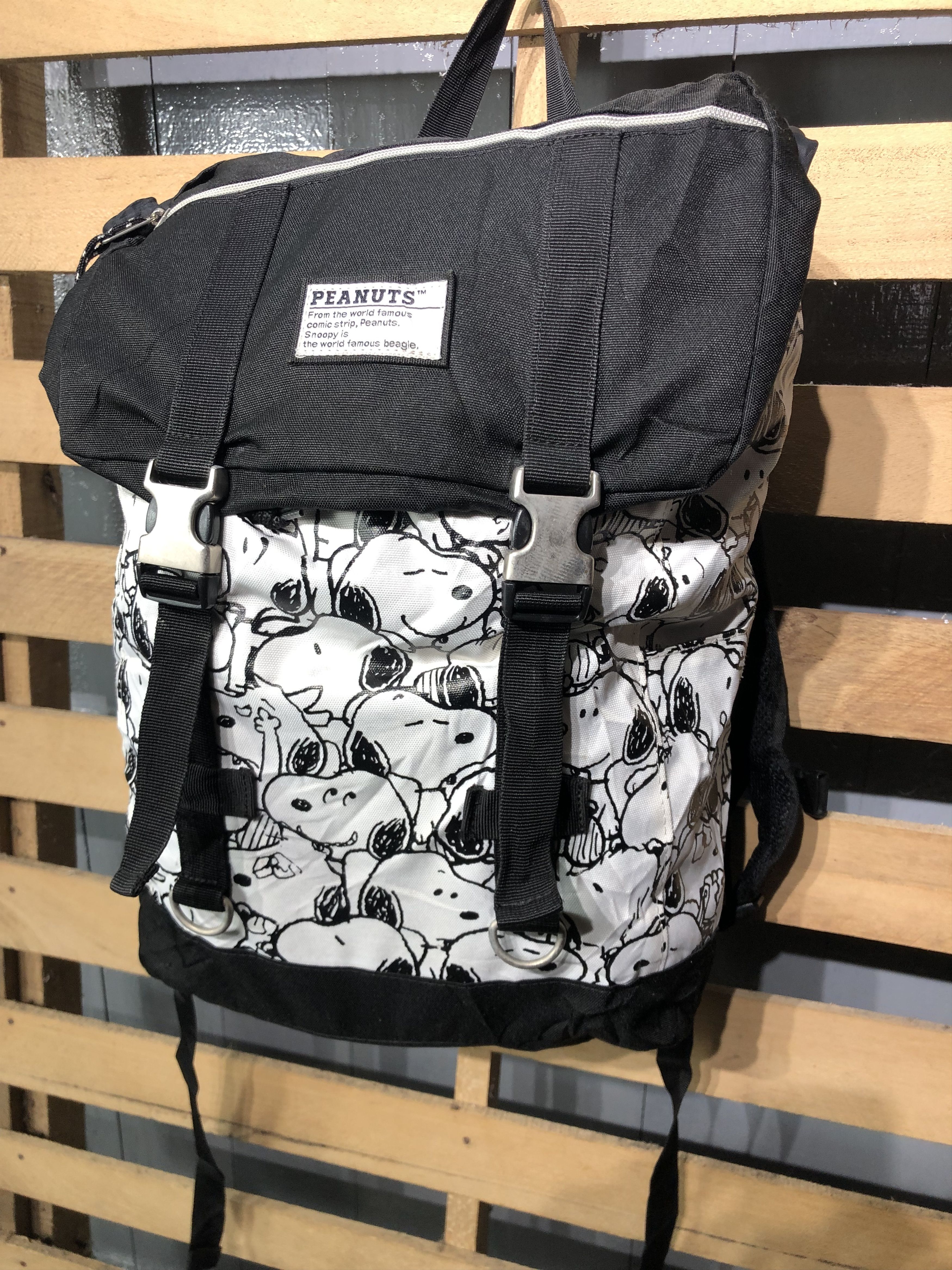 Cartoon Network × Peanuts Rare‼️Snoopy Cartoon Network Style Fullprint Backpack Size ONE SIZE - 3 Thumbnail