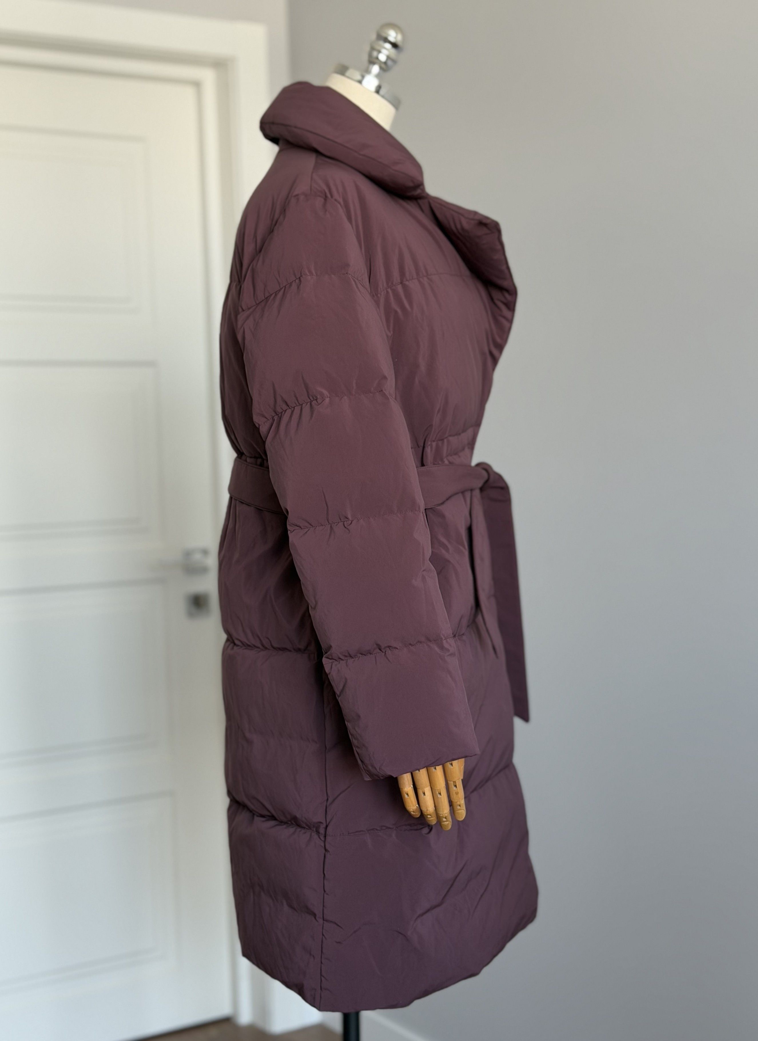 Other DUNO Long Down Coat Puffer Jacket Size 44 M Burgundy Luxury Size M / US 6-8 / IT 42-44 - 10 Thumbnail